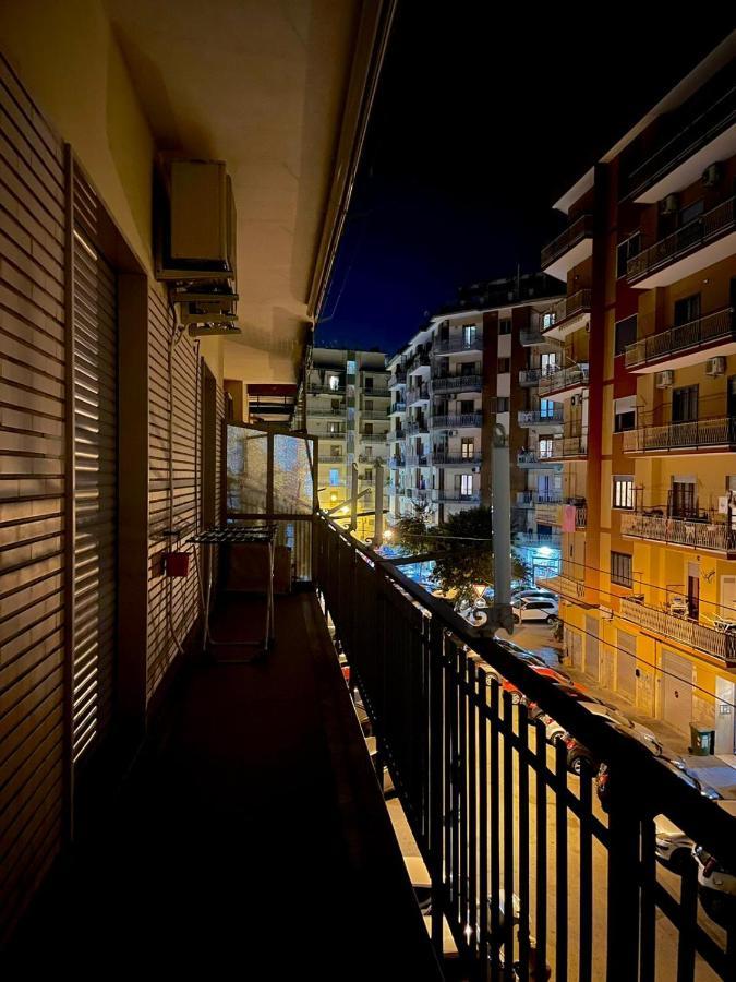 Casa Vacanza Supernova Salerno Exterior foto